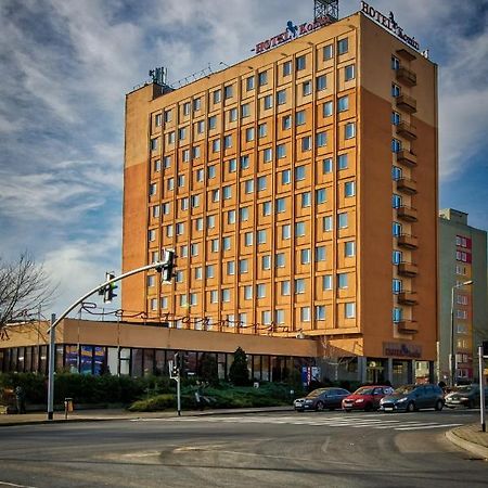Hotel Konin Konin  Extérieur photo