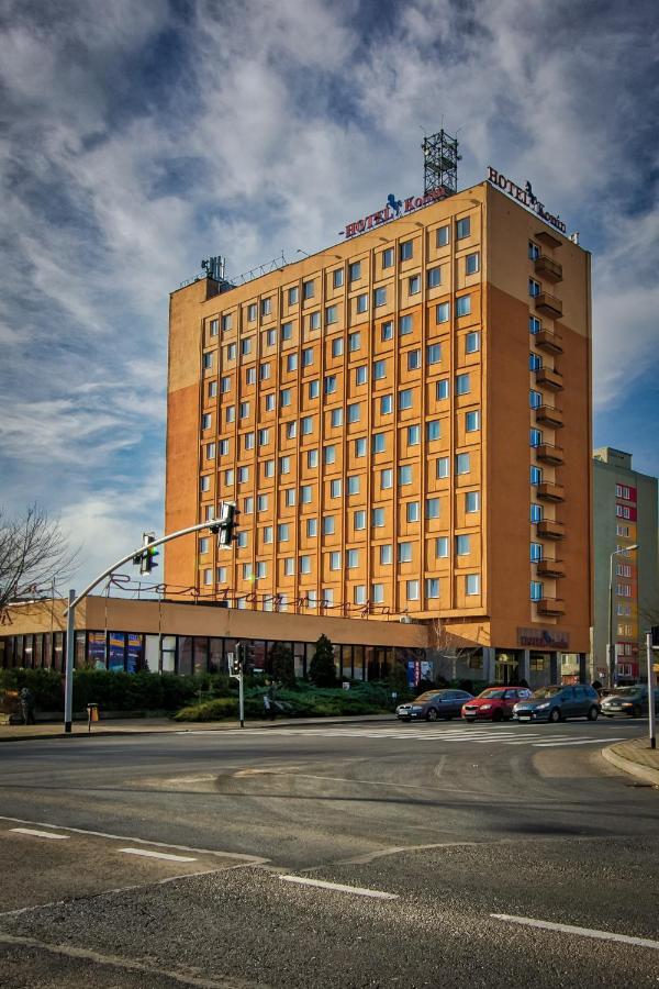 Hotel Konin Konin  Extérieur photo