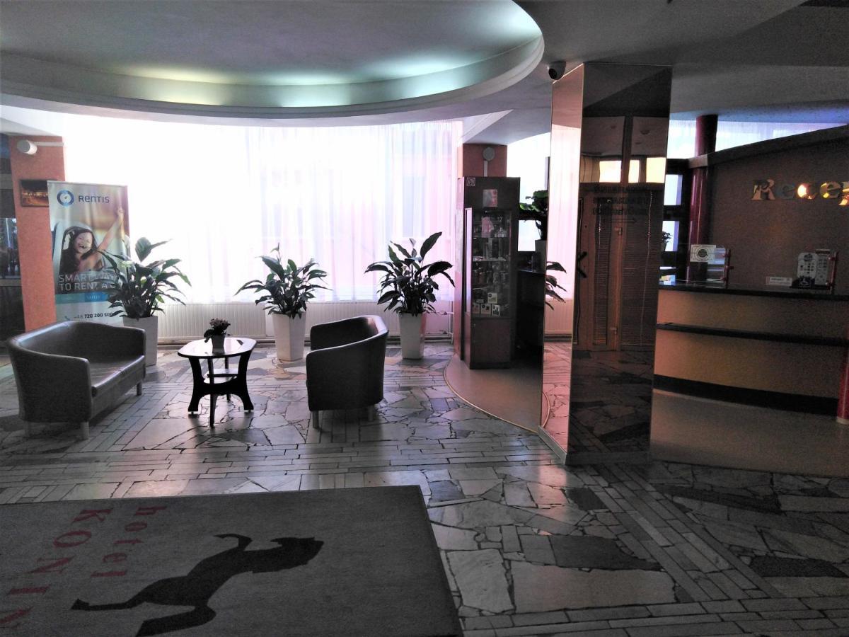 Hotel Konin Konin  Extérieur photo